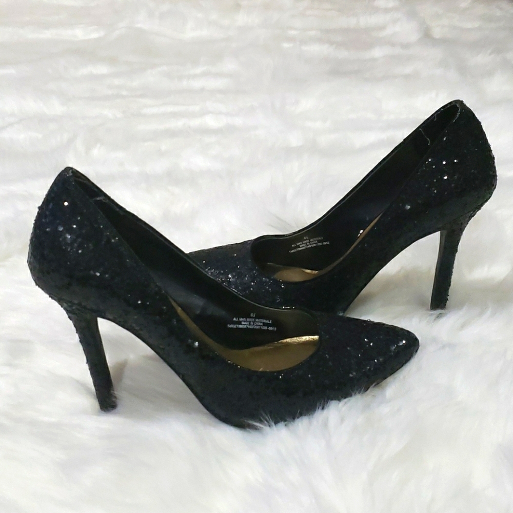 NWOT - Black Sequin Pointy Toe Pumps Heels